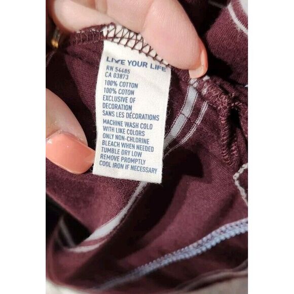 American Eagle Henley Mens S Maroon Striped Preppy Classic Collegiate NWT - Picture 5 of 12